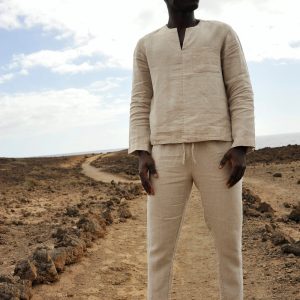 Linen Elegance: Men’s Shirt and Pants Set for Summer